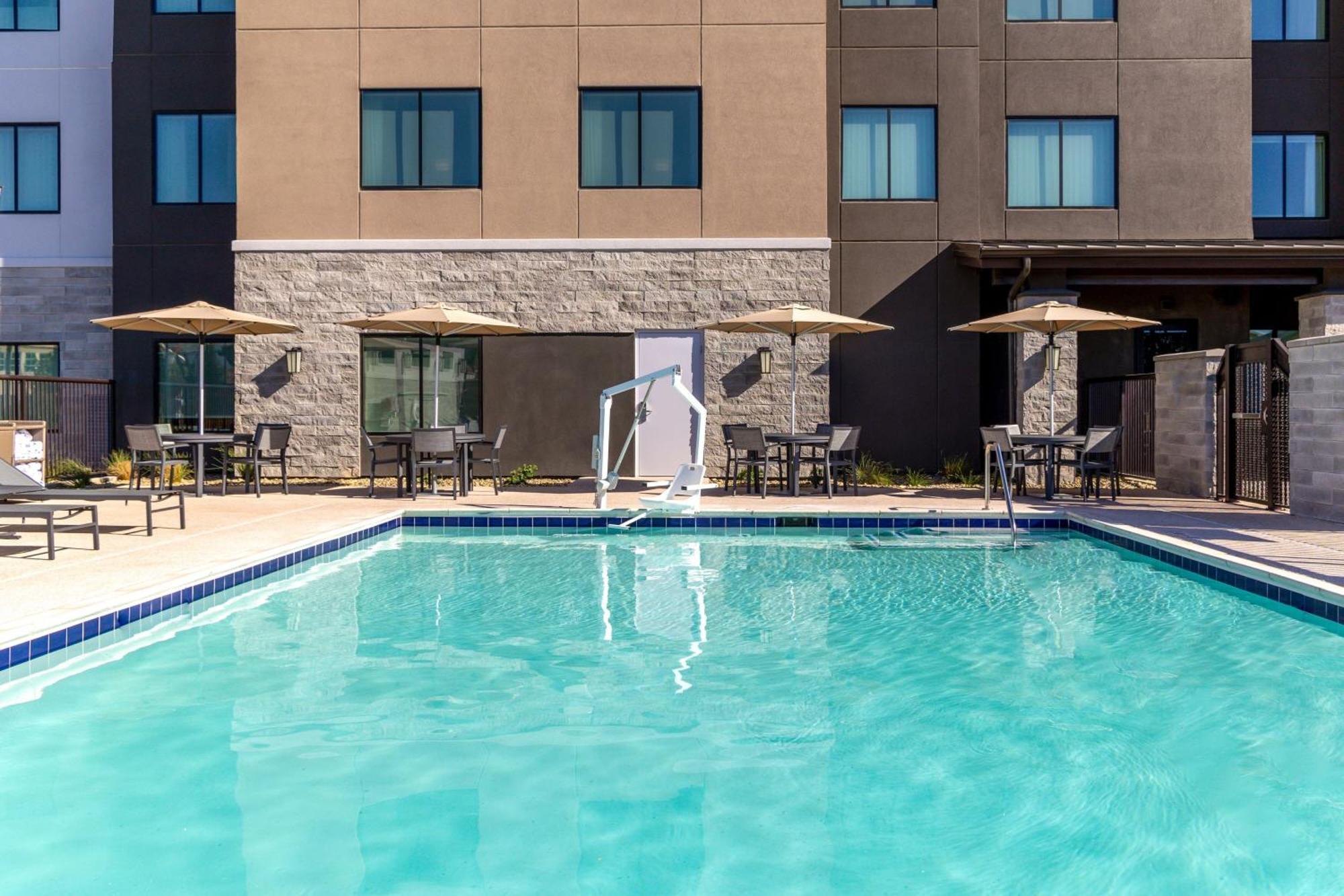 Residence Inn By Marriott Fairfield Napa エクステリア 写真